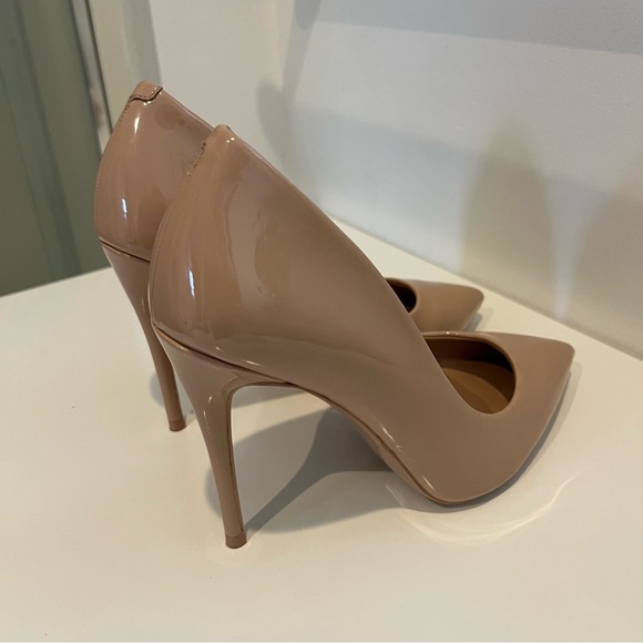 Aldo Stessy Patent Pumps - Picture 3 of 10